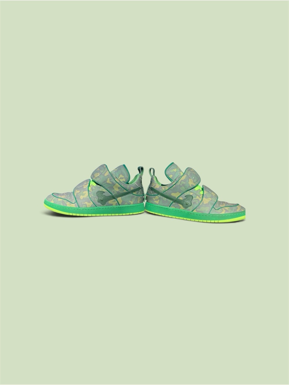 SIA Collective Oregon Camo sk8s